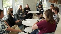 Student Networking of the Knight Campus Graduate Internship Program 